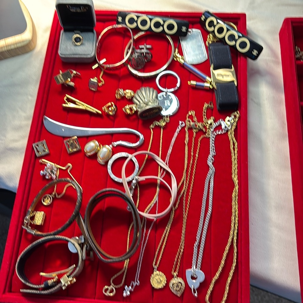 Dior necktie chain